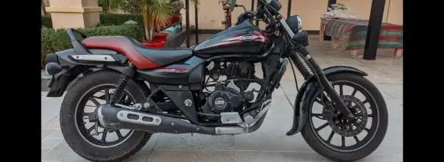 Bajaj Avenger 220cc 2013