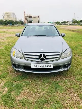 Mercedes-Benz C-Class 220 BlueEfficiency 2011