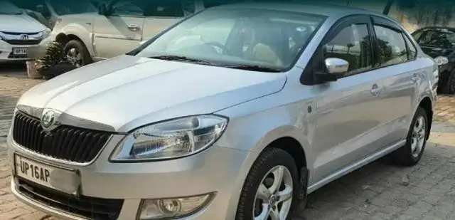 Skoda Rapid Elegance 1.6 TDI CR MT 2013