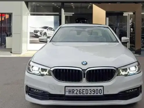 BMW 5 Series 520d Sport Line 2018