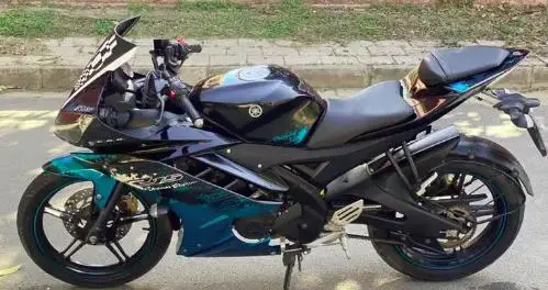 Yamaha YZF-R15 2.0 150cc 2015