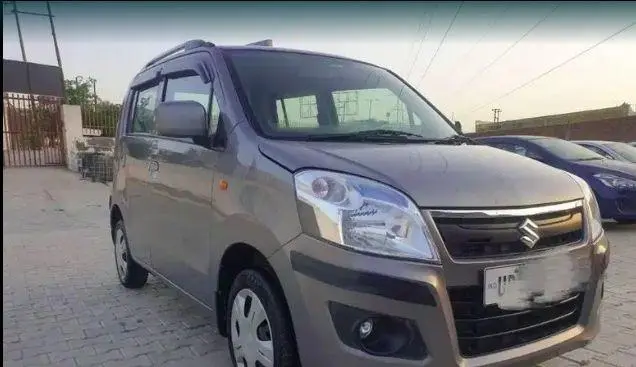 Maruti Suzuki Wagon R VXi AMT 2017