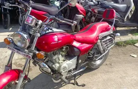Bajaj Avenger 220cc 2014