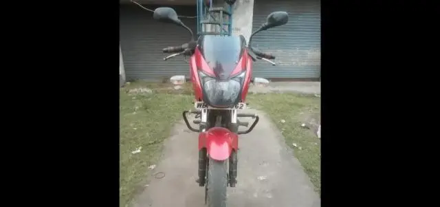Bajaj Pulsar 180cc 2011