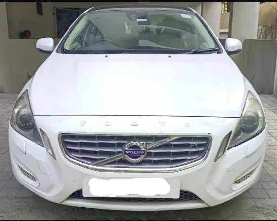 Volvo S60 Summum D5 2012