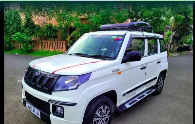 Mahindra TUV300 T4 Plus 2019