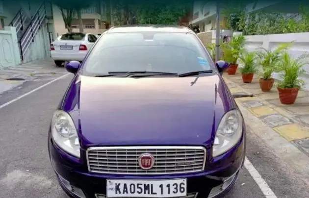 Fiat Linea Emotion Multijet 1.3 2012