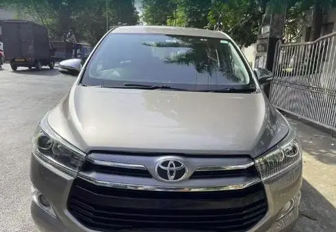 Toyota Innova Crysta 2.4 ZX 7 STR 2016