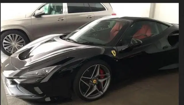 Ferrari F12berlinetta V12 2015