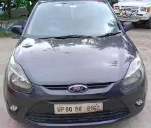 Ford Figo 1.2P TITANIUM MT 2010