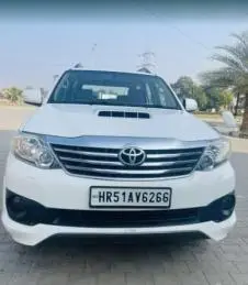 Toyota Fortuner 2.8 4x2 AT 2013