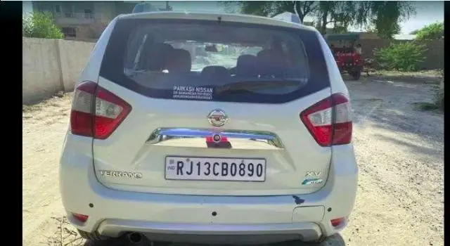 Nissan Terrano XV D THP Premium 110 PS  2013