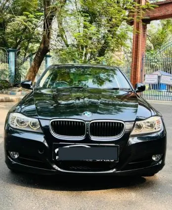 BMW 3 Series 320d 2011