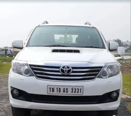 Toyota Fortuner 3.0 4X4 MT 2014