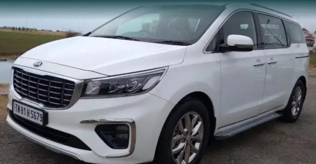 Kia Carnival Limousine 7 STR 2021