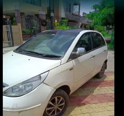 Tata Indica Vista Aqua Safire BS-III 2009