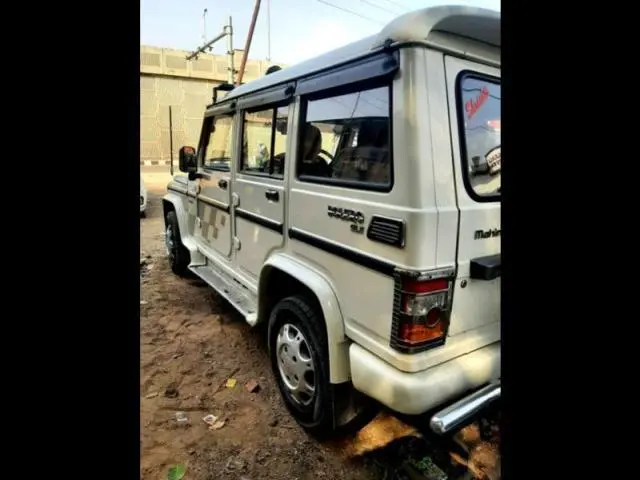 Mahindra Bolero SLX 2015
