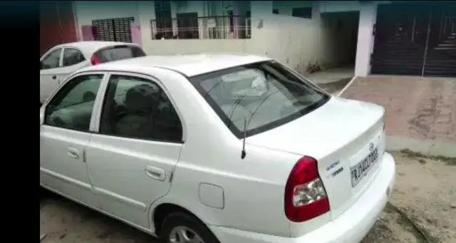 Hyundai Accent GLE 2011