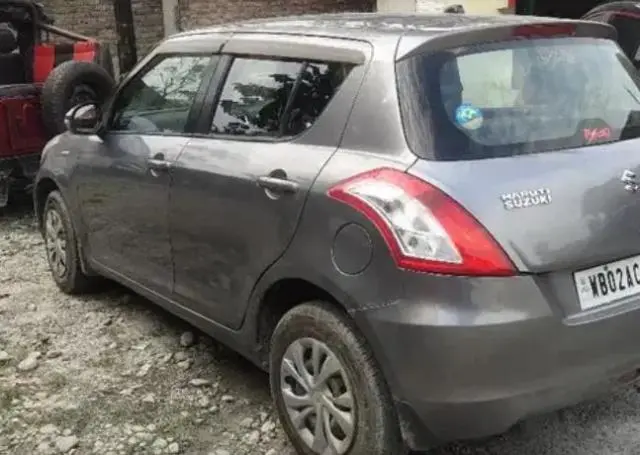 Maruti Suzuki Swift VXi 2013