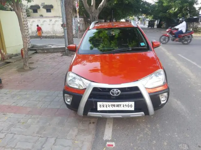 Toyota Etios Cross 1.4 VD 2017