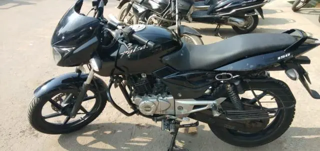Bajaj Pulsar 150cc 2014