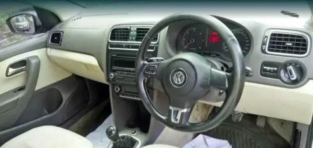 Volkswagen Vento Highline Diesel 2012