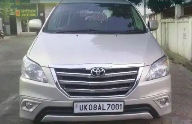 Toyota Innova 2.5 G 2016