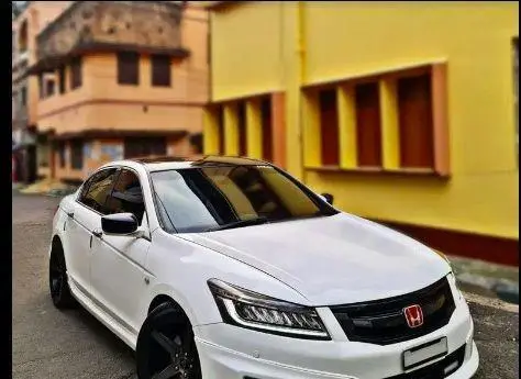 Honda Accord 2.4 INSPIRE MT 2010