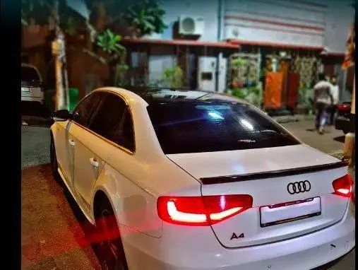 Audi A4 2.0 TDI MULTITRONIC 2012