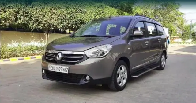 Renault Lodgy 110 PS RXZ 7 STR 2015