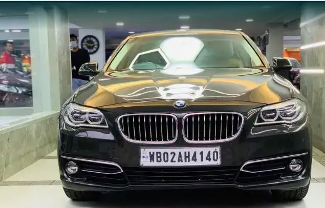 BMW 5 Series 520D LUXURY LINE 2015