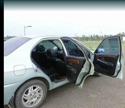 Mitsubishi Lancer GLXD 2.0 2002