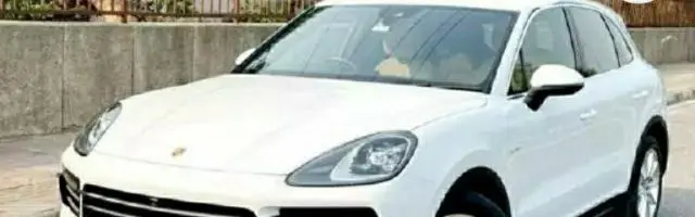 Porsche Cayenne Turbo 2020