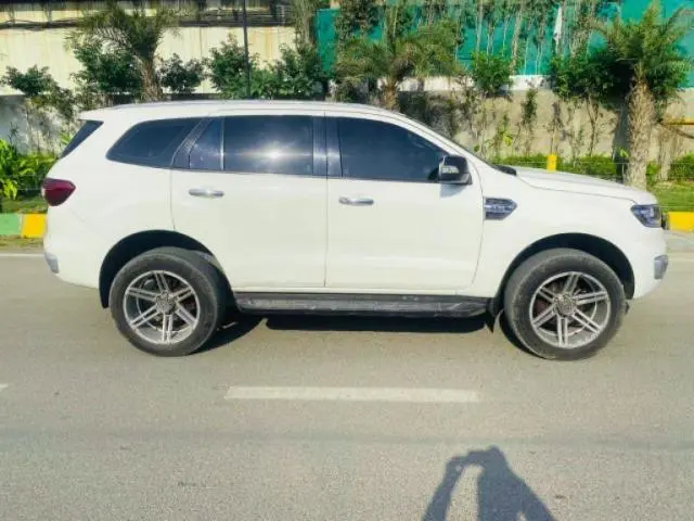 Ford Endeavour Titanium Plus 2.2 4x2 AT 2021