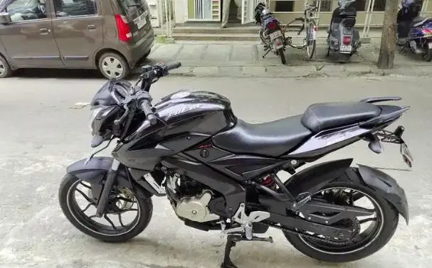 Bajaj Pulsar NS200 2013