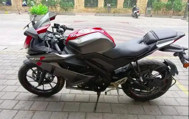Yamaha YZF-R15 V3 150cc 2018