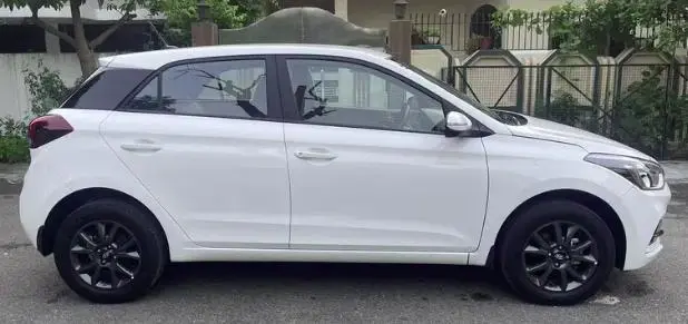 Hyundai Elite i20 Sportz Plus 1.4 CRDi 2020