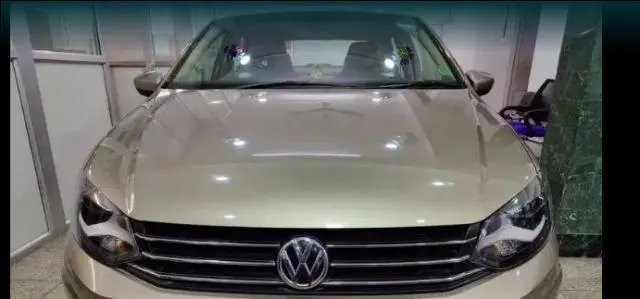 Volkswagen Vento Highline Petrol 2015