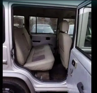 Mahindra Bolero SLX 2009