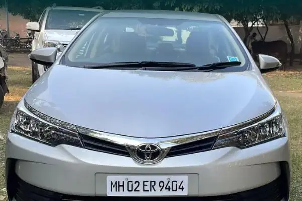 Toyota Corolla Altis 1.8 J 2019