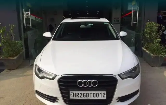 Audi A6 2.0 TDI PREMIUM 2012