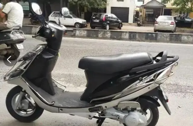 TVS Scooty Streak 100cc 2010