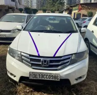 Honda City V i-VTEC 2012