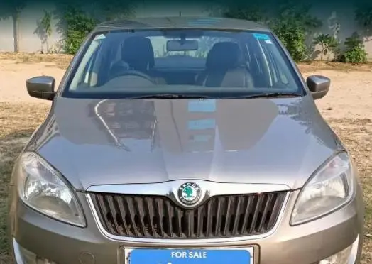 Skoda Rapid 1.6 MPI AMBITION 2011