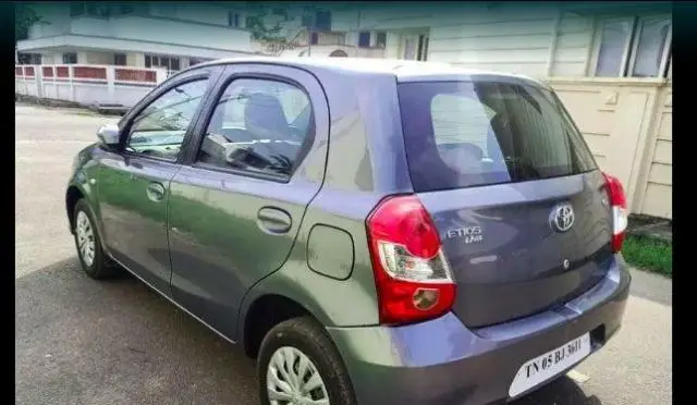 Toyota Etios Liva G 2017