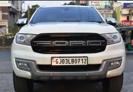 Ford Endeavour Titanium 2.2 4x2 AT 2019