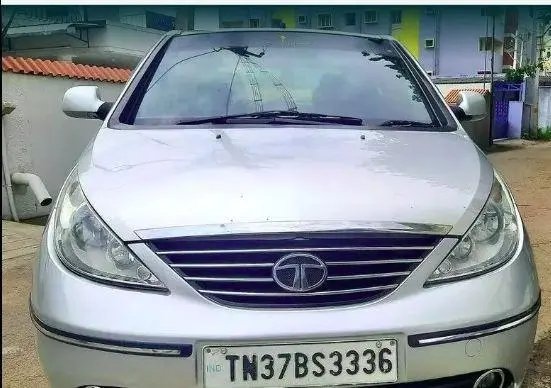 Tata Indica Vista VX Quadrajet 2011