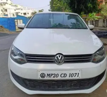 Volkswagen Polo Trendline 1.2L (P) 2012