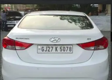 Hyundai Elantra 1.6 SX MT 2013
