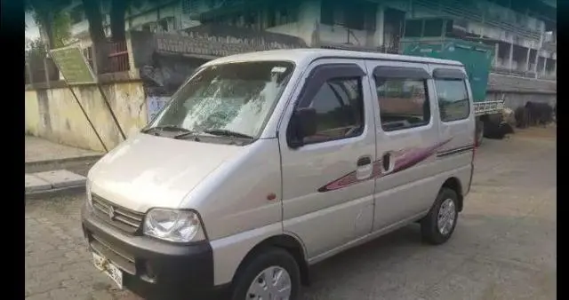Maruti Suzuki Eeco 5 STR 2017